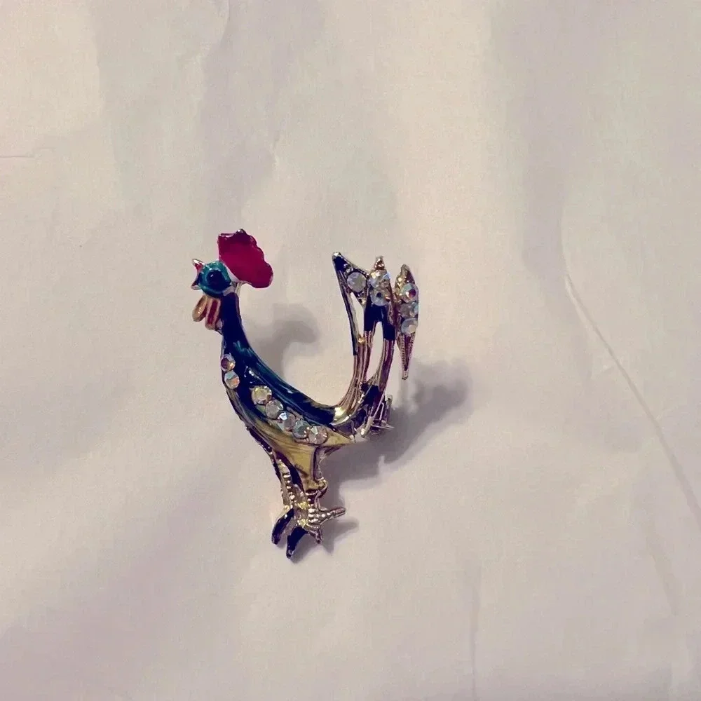 Beautiful rooster pendant